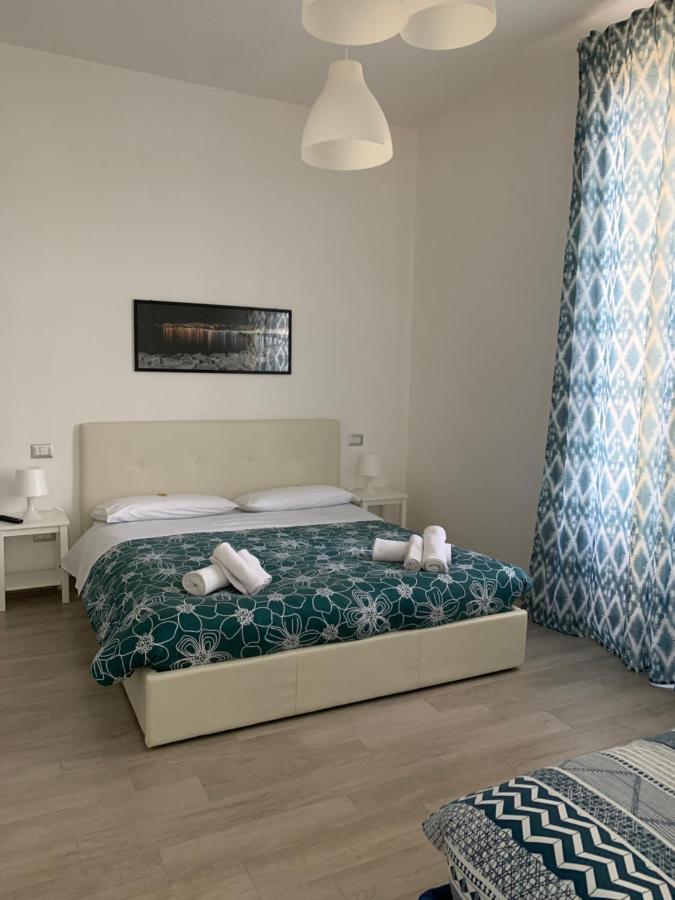 Ferienwohnung La Porta Di Carmy Neapel Exterior foto